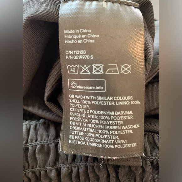 H&M Bell sleeve off the shoulder sheer floral maxi dress - Picture 7 of 8